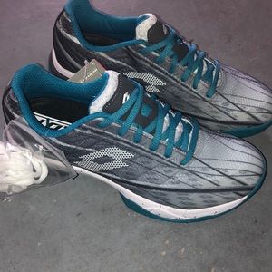 Lotto tennis sneakers